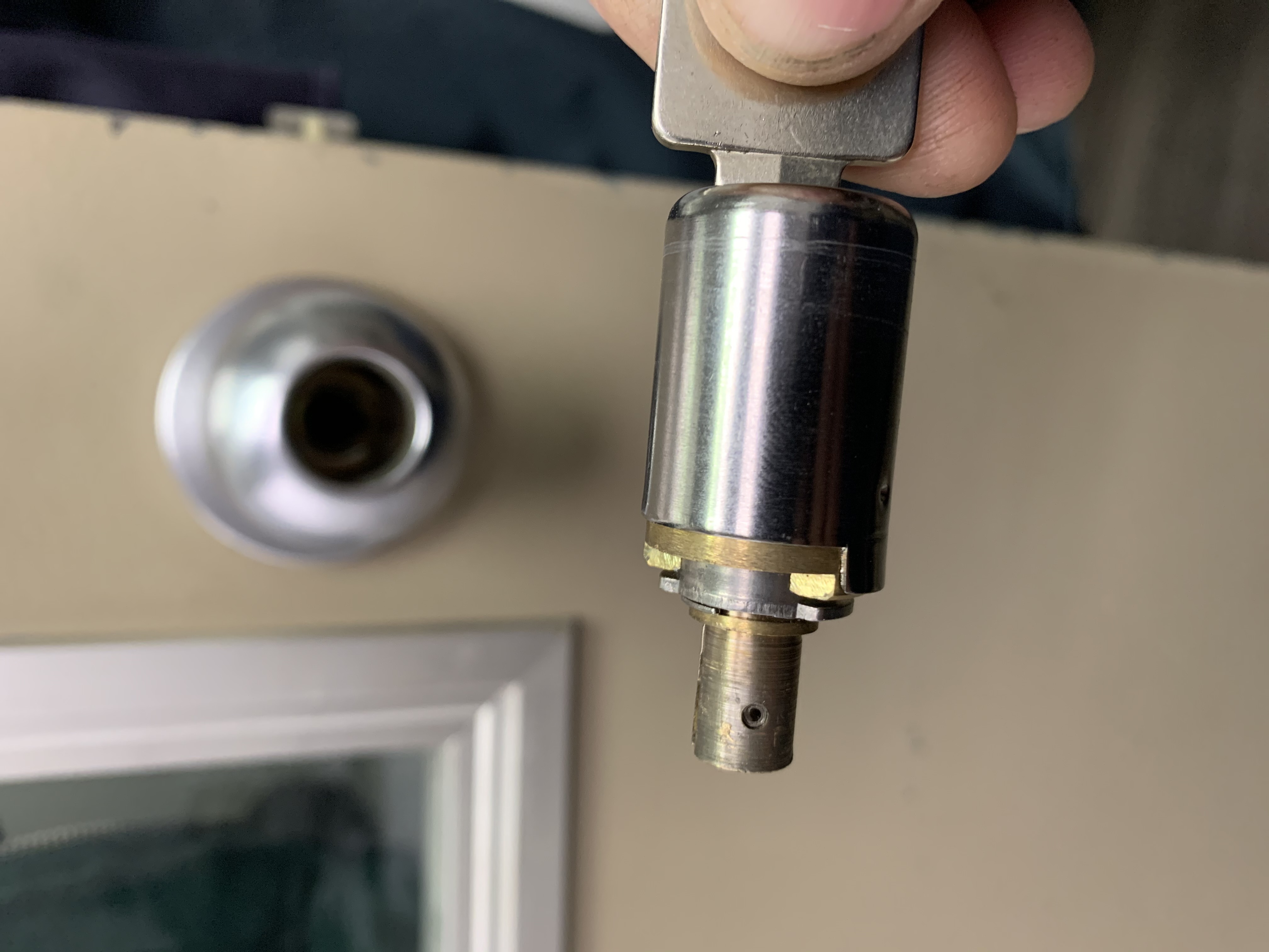 Sargent 8G05 0B Office/Entry Cylindrical Lock